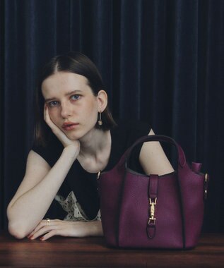 YECCA VECCA 4wayミニバッグ Bordeaux