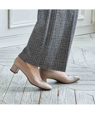 Riz raffinee <Riz raffinee>スクエアトゥプレーンパンプス ダークベージュ