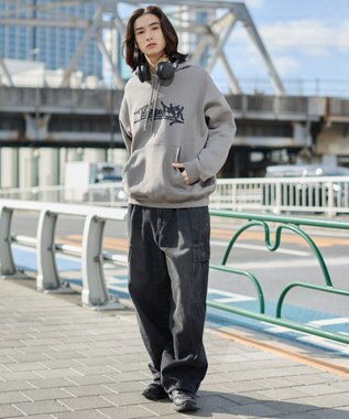 WEGO 【ユニセックス着用ITEM/SMLサイズ展開】グラフィックロゴプルパーカー グレー