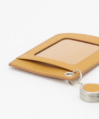 airlist リール付きパスケース Tram Embossed トラムエンボス ゴールド