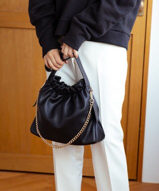 組曲 ギャザーワンショルダーハンドバッグ ブラック系