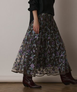 GRACE CONTINENTAL サラサ刺繍チュールスカート カーキ