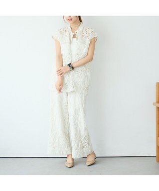 MODE ET JACOMO <carino>レーザーカットフラットパンプス ベージュ