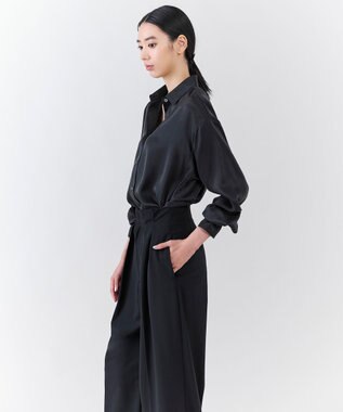 23区 【エステータ】シルクサテン シャツ ブラック