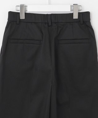 自由区 【接触冷感・撥水防汚加工】COOLMAX ワイドクロップドパンツ ブラック系