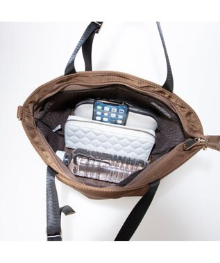UNBILLION カシュカシュ cachecache / チャームセット付きナイロン2wayトートバッグ ブラウン