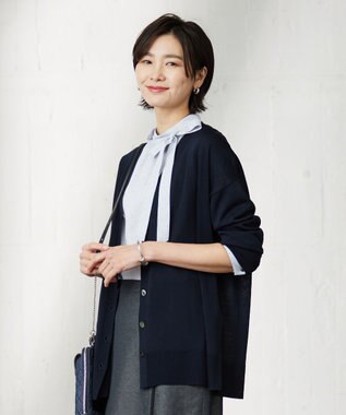 J.PRESS LADIES 【洗える】 シルキーレーヨンストレッチ Ｖネック カーディガン ネイビー系