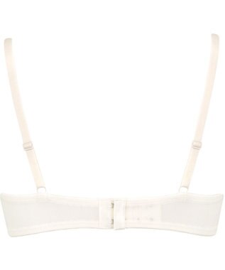 Wing 【マッチミーブラ】　ノンワイヤー　ブラがわたしに合わせてくれる　しめつけない快適な着用感　ウイング／ワコール　KB2070 アイボリー