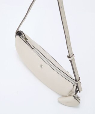 TOPKAPI 【Breath TOPKAPI】シュリンクレザー ハーフムーン ショルダーバッグ / チャーム付き オフ