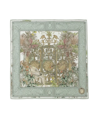 MOONBAT SWASH LONDON(スウォッシュロンドン） シルクツイルスカーフ GATE 68×68cm 日本製