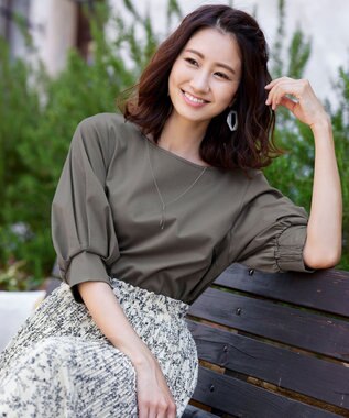 Tiaclasse 【日本製】大人上品なフラットカーブバーネックレス シルバー