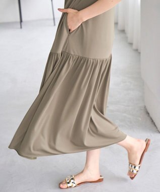 UNFILO ドライジャージーワンピース サンド