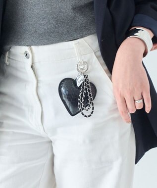 Phoebe ハートレザーバッグチャーム　ブラック