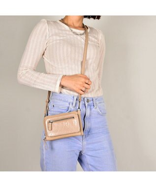 LA BAGAGERIE マルチスマホポシェット ベージュ