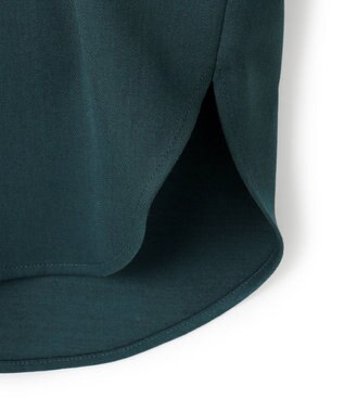 23区 【滝沢眞規子さん着用/洗える】メリノウールサテン 2WAYドルマンスリーブシャツ グリーン系