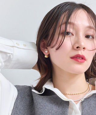 Phoebe メタルボールバックキャッチピアス　パール ホワイト