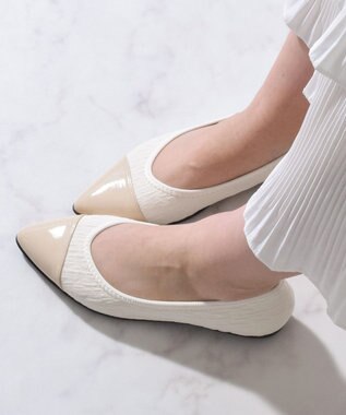 Bridget Birkin 【Bridget Birkin Walk】一文字切替えポインテッドウォーキングパンプス