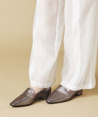 Dominic3 パンチング ソフトローファー ホワイト