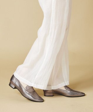 Dominic3 パンチング ソフトローファー ホワイト