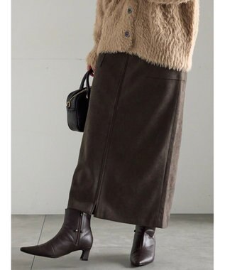 Te chichi ボンディングスエードタイトスカート