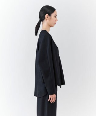 23区 【エステータ】ウールツイルジャージー スリットネック ブラウス ブラック