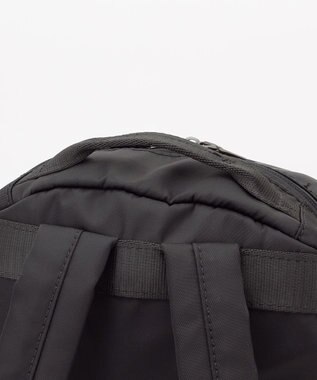 Y'SACCS 【Y’SACCS vous et】フロントファスナーデイパック ブラック