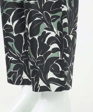 23区 【R(アール)】Ratti リーフプリント パンツ ブラック系