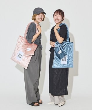 AMERICAN HOLIC 26AWパテッドホリホリトートバッグ Blue