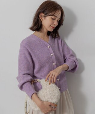 組曲 【加藤ローサさん着用 / 前後着用可】スパンコールヤーン カーディガン ライラック系