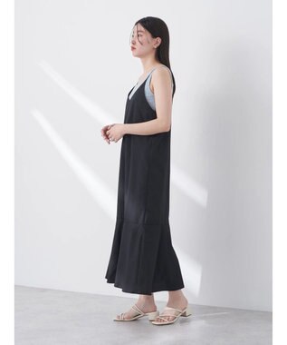 earth music&ecology Ｖネック裾切替キャミワンピース Black