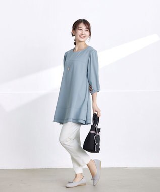 Tiaclasse L 【洗える】裾フリルパフ袖チュニック ブルー