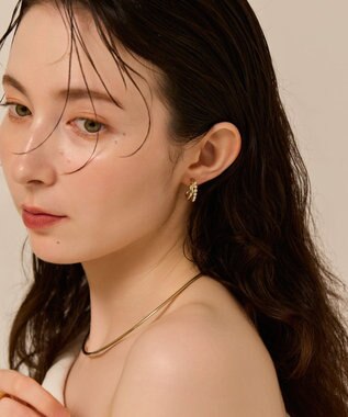 Phoebe 〈金属アレルギー対応〉ダブルラインパールフープピアス　ホワイト/ニッケルフリー