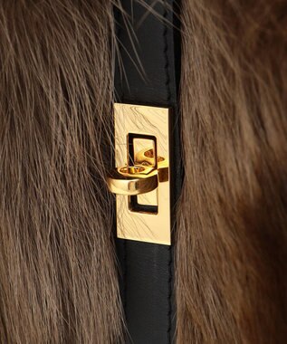 23区 【CLASSY.1月号掲載】VIOLAd'ORO FITCH ファー ショルダー バッグ ダークブラウン系