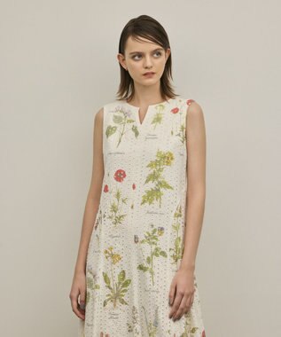 GRACE CONTINENTAL カットワークプリントワンピース ホワイト