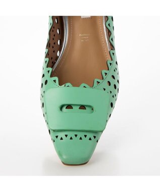 MODE ET JACOMO <MODE ET JACOMO>レーザーカットバックルモチーフパンプス グリーン