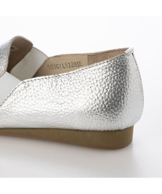 ing <ing>【WEB限定】スリッポンシューズ シルバー