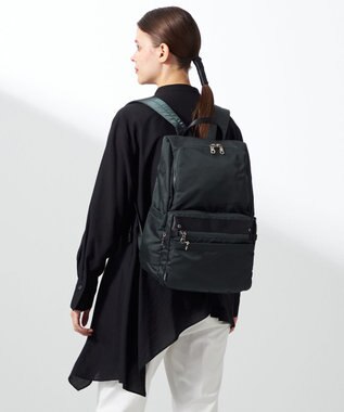 Y'SACCS テープデザイン　トラベルデイパック ダークグレー