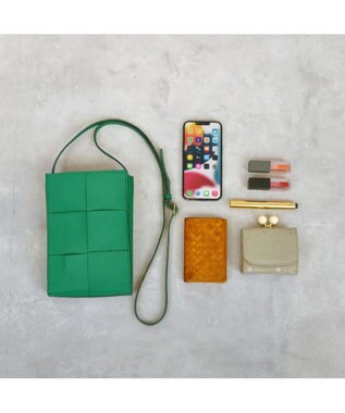 UNBILLION ペルケ perche / イントレチャート姫路レザーショルダー グリーン