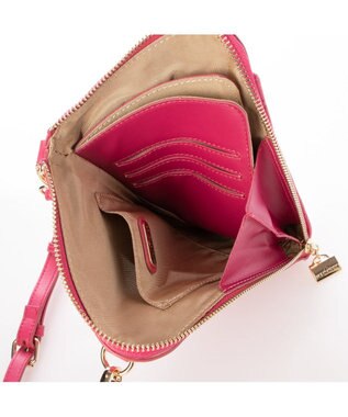 LA BAGAGERIE シープレザー　キルティングスマホショルダー ピンク