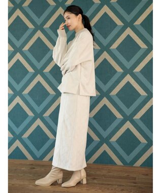 Green Parks ・ＥＬＥＮＣＡＲＥ　ＤＵＥ　エンボスプルオーバー Ivory