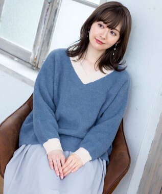 Tiaclasse 【洗える】表情豊かなメランジニットVネックトップス ブルー×オフホワイト
