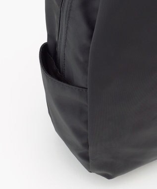 Y'SACCS 【Y’SACCS vous et】フロントファスナーデイパック ブラック