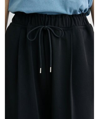 Green Parks イージーウエストセンタープレスストレートパンツ Black