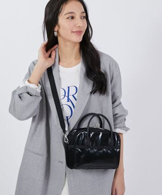 LeSportsac SQUARE TH CROSSBODY/アップタウンブラックシャイン/ブラック アップタウンブラックシャイン/ブラック