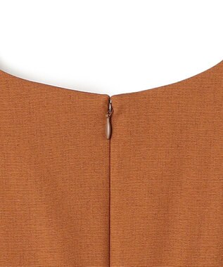 BEIGE， IVY / Vネックワンピース Ocre