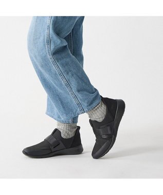 ing <ing>【レイン対応】ストレッチハンズフリースニーカー