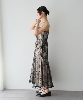 YECCA VECCA 【2点SET】フラワー柄スパンコール刺繍ドレス Ivory