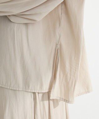 Green Parks サラフレブラウス（無地） Beige