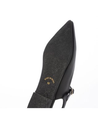 MODE ET JACOMO <noyau>ポインテッドトゥバックベルトパンプス ブラック