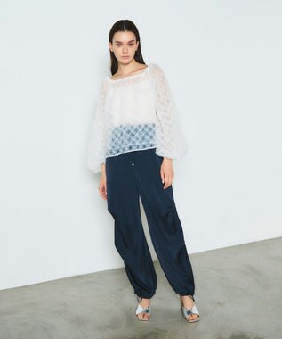 GRACE CONTINENTAL チュール刺繍トップ ホワイト